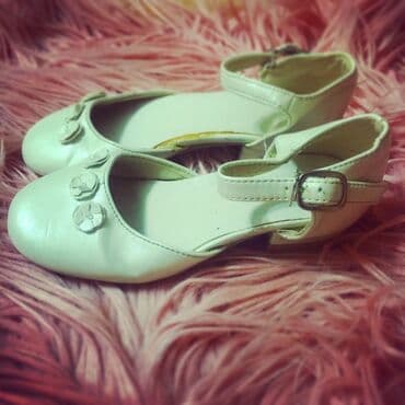 Donlar: Ayaqqabi 27 olchude(stelka 18sm), bir balaca deffekti var — 3