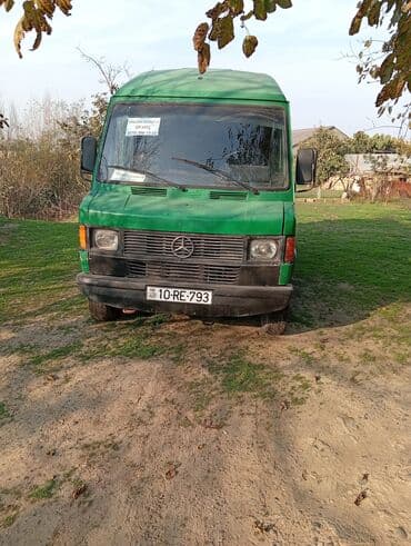 Yükdaşıma xidməti – yaşıl rəngli iri həcmli yük mikroavtobusu - Uzun lalafo.az -da Yükdaşıma xidməti – yaşıl rəngli iri həcmli yük mikroavtobusu - Uzun