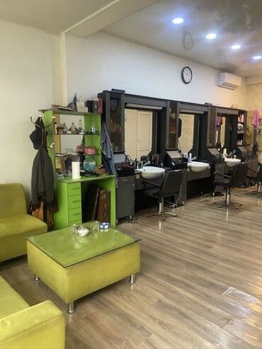 bərbər guzgusu: Bərbər salonu icarəyə verilir. Salon tam təmirlidir və lazımi — 2