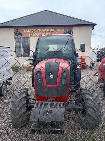 Basak markalı təkərli traktor - Qapalı kabin: geniş görünüşlü ön‑arxa