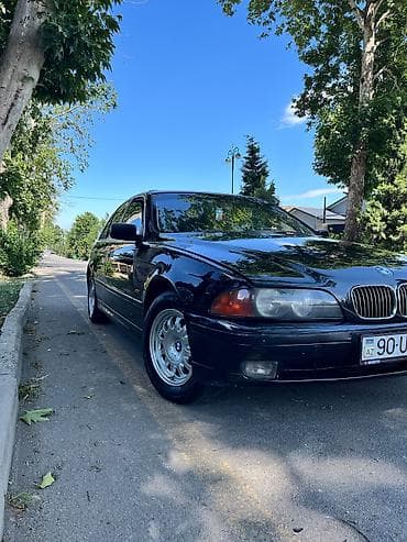bmw e60 m: BMW 5 series: 2 l | 2000 il Sedan — 3