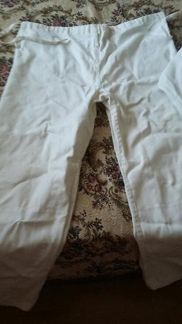 Cudo kimonosu şalvari yenidir 
tek tekde satilir parçasi qalindi