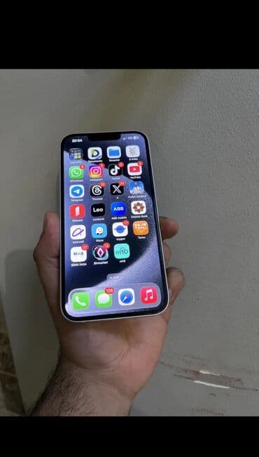 tv stendler 2021: IPhone 13, Ağ, Face ID — 3