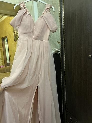 donlar toy ucun: Zərif pudra rəngli uzun ziyafət donu - Model: A-kesimli, uzun ətəkli — 5