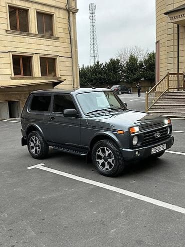 VAZ (LADA) 4x4 Niva: 1.7 l | 2020 il 56 km Ofrouder/SUV — 10