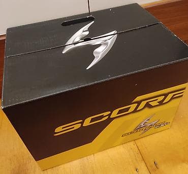 Scorpion dəbilqə az bir müddət istifadə olunub qutusundaca qalıb