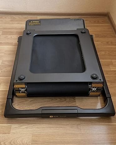 Evdə yer tutmayan, qatlanan və premium qaçış trenajoru WalkingPad Z3 — 2