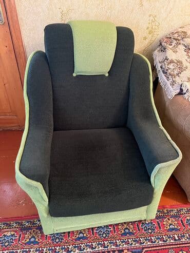 işlənmiş mebilər: Kreslo 2ədəddi. Normal vəziyyətdədi. Sınığı yoxdur. 2ədədi 60 azn — 1