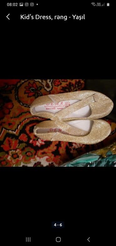 altı qırmızı ayaqqabı: Baletkalar — 1