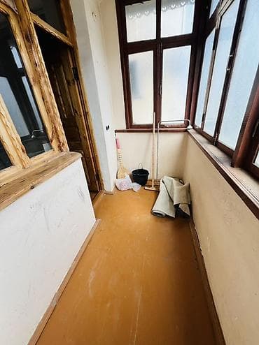 kiraye evlerin satisi: Ev kiraeye verilir evin sahbiyem tek ozum qaliram isi gucu olan 2-3 — 9