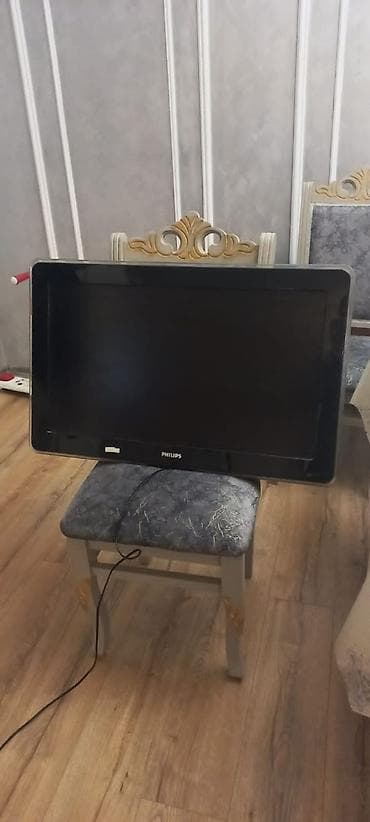 Video oyunlar və konsollar: Yeni Televizor Philips LCD 32" HD (1366x768) — 1