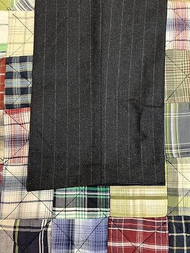 alt paltar: Klassik kişi şalvarı – tünd boz rəngdə, incə şaquli tünd-açıq cizgili — 5