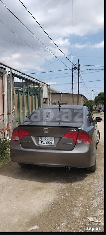 byd satisi: Honda Civic: 1.3 l | 2007 il Sedan — 2