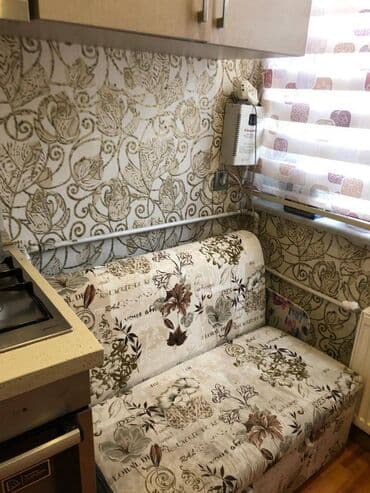 aylıq kirayə ev: Elmlər metrosunun yaxınlığında 9 mertebeli binanın 6-cı mərtəbəsində — 6