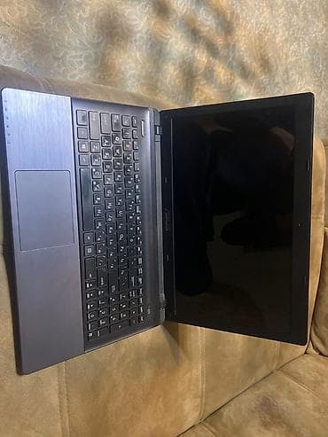 ayfon 12 sekilleri: ASUS noutbuk - Korpus: fırçalanmış metal görünüşlü qara/gümüş qapaq — 1