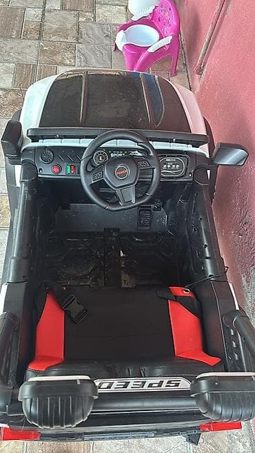 Uşaq üçün elektrik maşınları: Uşaq üçün elektrikli minik maşını – Mercedes üslubunda - Model kodu — 3