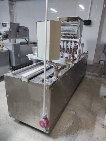 Keks (Muffin) makinası satılır. Xətt eni 40 sm 6 pompalı Özünün