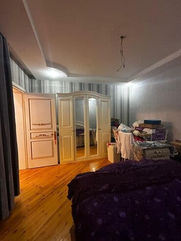 Volkswagen: Mətbəx və məişət məkanları üçün tam təchizatlı mənzil interyeri. - — 4