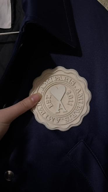 elf bar ucuz: Ami Paris (Alexandre Mattiussi) varsity üslublu gödəkçə - Rəng: tünd — 4