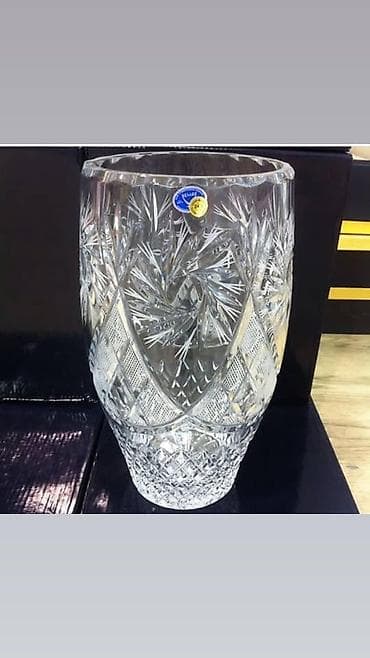 lustur ucuz: Bir vaza, Xrustal — 5