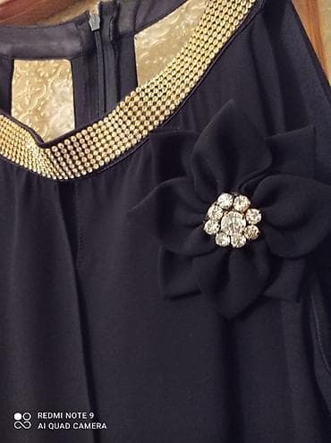 Жилеты, безрукавки: 2 defe toya geyilib 40 azn satilir — 2