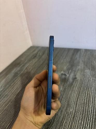 iphone 12 islenmis: IPhone 12, Göy, Face ID — 4