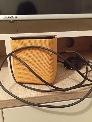 ukc sn 777bt: Portativ Bluetooth səsgücləndiricisi - Kompakt kubik dizayn, parça — 2