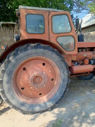 диски на авто бмв: Kənd təsərrüfatı işləri üçün nəzərdə tutulmuş narıncı rəngli traktor — 3