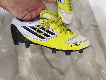 adıdas: Butslar Adidas — 4