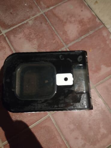 Qapalı pişik tualeti – qoxunu saxlayan və tökülmənin qarşısını alan — 3