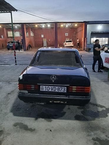 ford transit oluxana: Mercedes-Benz 190: 0.2 l | 1990 il Sedan — 9
