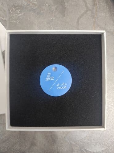 Cisco acar signalizaciyasi. Chipolo. Dunyanin en taninmis brendinin