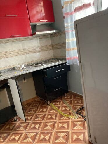 kirayə ev ayliq: Binəqədi rayonu,Dernegul metrosuna 5 deg mesafe, Versal palasin — 9