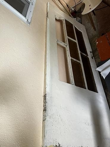 giris qapilari: Real alıcıya endirim olunacaq. Çatdırılma yoxdu. Petlələridə var — 1