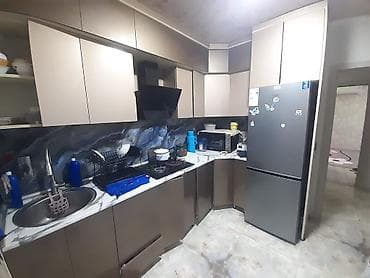 qurtulus 93 evlerin satisi: Satılır: 2 otaqlı mənzil (fotolardakı) Xüsusiyyətlər: - Plan: dəhliz — 4