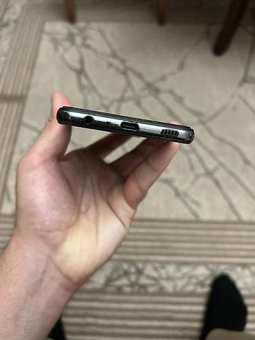 iphone 11 32 gb: Samsung Galaxy A32, rəng - Qara, Barmaq izi — 6