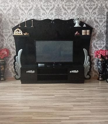 stol satilir: Az işlenmis Televizor altdigi satilir Qara reng hec bir cızığı yoxdur — 2