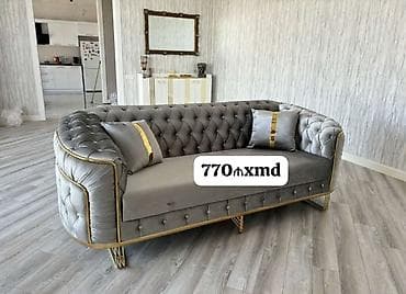 Zərif dizaynlı 3 nəfərlik divan - Rəng: boz (qızılı dekor xətləri və