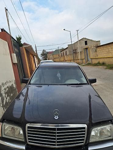 mercedes b 170: Bezkraska deyil yarı qiymete verirem çürüyü pası yoxdur — 2