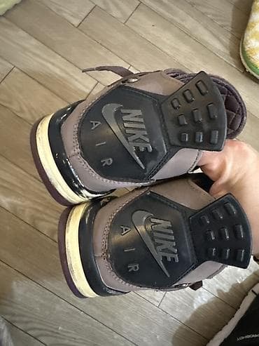 jordun: Məhsul: Nike Air Jordan 4 stilində kişi krossovkası (boz/bənövşəyi — 4