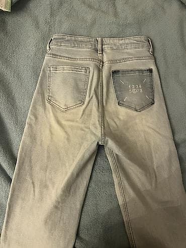 Kişi geyimləri: Açıq boz rəngli unisex cins şalvar - Kəsim: düz/relaxed fit, klassik — 2