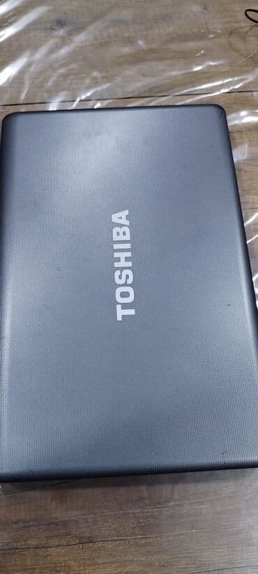 Аксессуары для ПК: Toshiba noutbuk - Marka/model: Toshiba (15.6" ekran) - Ekran: 15.6" — 1