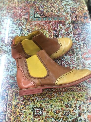 kişi üçün qırmızı çəkmələr: Qısaboğaz, Ölçü: 40.5, rəng - Qara, Yeni — 5