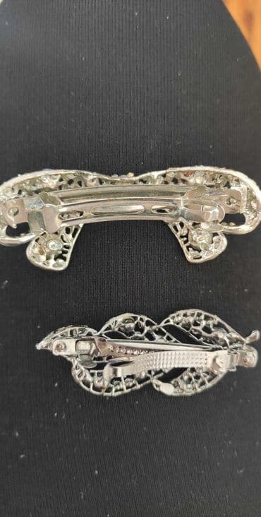 xari bulbul yaxa sancagi: Rəngi gedməyən sırğa — 17