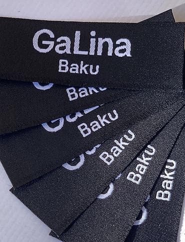 Paltar tikişi: Brend etiketləri və geyim aksessuarları üçün çap/xalça toxuma xidməti — 2