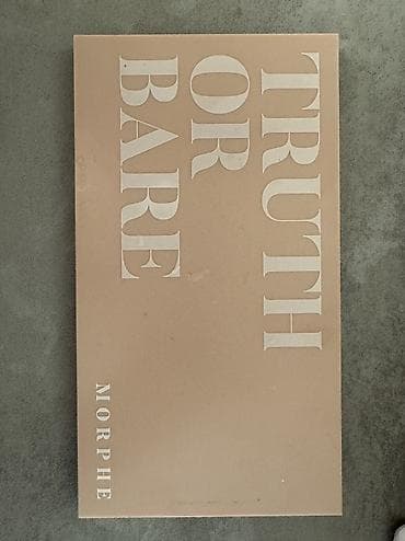 dima bilan parfum: Göz kölgələri İşlənmiş — 2