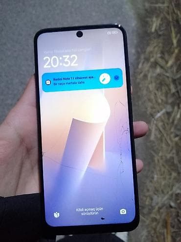 mi tv stick: Redmi Note 11, 64 GB, rəng - Mavi, Qırıq — 2