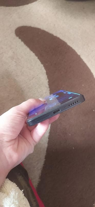 Xiaomi Redmi smartfon - Model: Redmi (arxa qapaqda qeyd) - Arxa