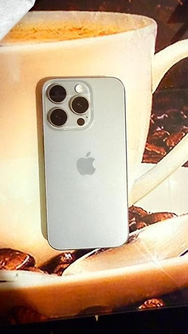 iphone 2013: İphone 15 pro 256gb 88 pil zavod nöqtə ciziği yoxdu xanim telefonudu — 2