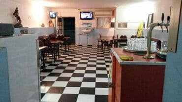 arenda pub restoran: Neftciler metrosunun yaxınlığında uzu vosmoy terefde yerləşən ümumi — 5